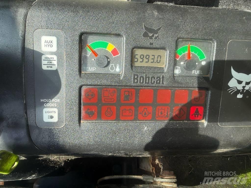 Bobcat 430 G, E35 ミニ油圧ショベル 7t以下（ミニユンボ・ミニディガー）