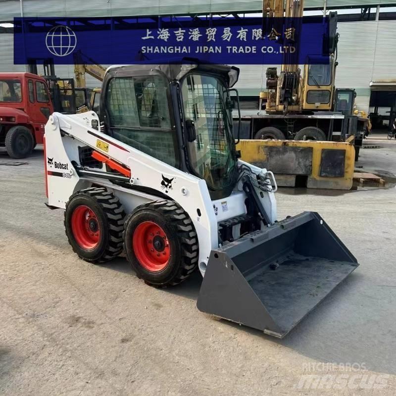 Bobcat s450 スキッドステアローダー