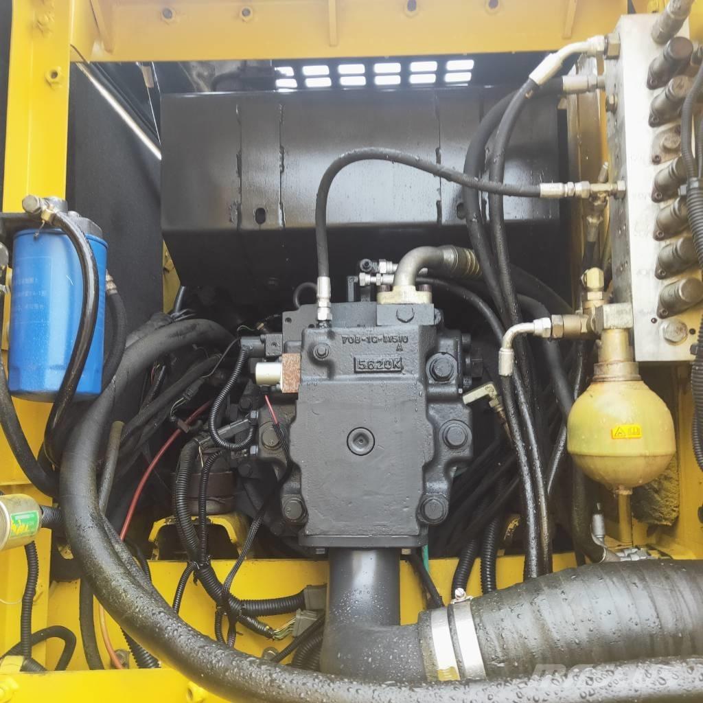 Komatsu PW160W-7 ホイール式油圧ショベル（パワーショベル・ユンボ・バックホー）