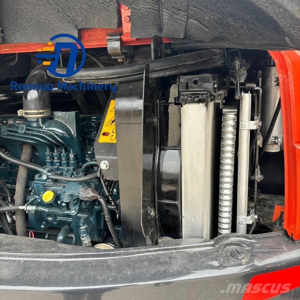 Kubota KX 155 ミニ油圧ショベル 7t以下（ミニユンボ・ミニディガー）