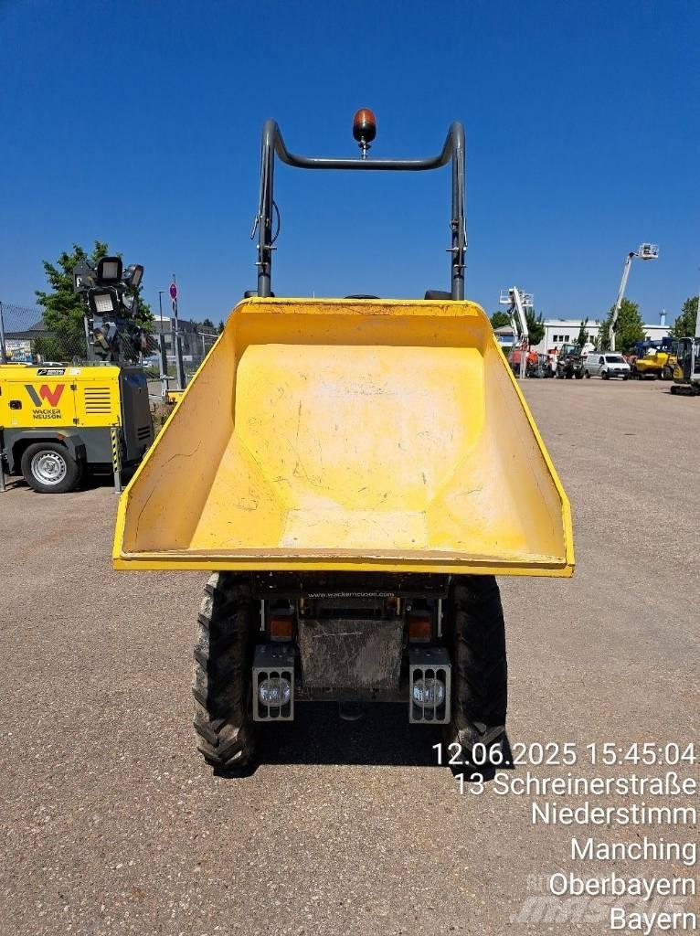 Wacker Neuson 1001 サイト　ダンプ