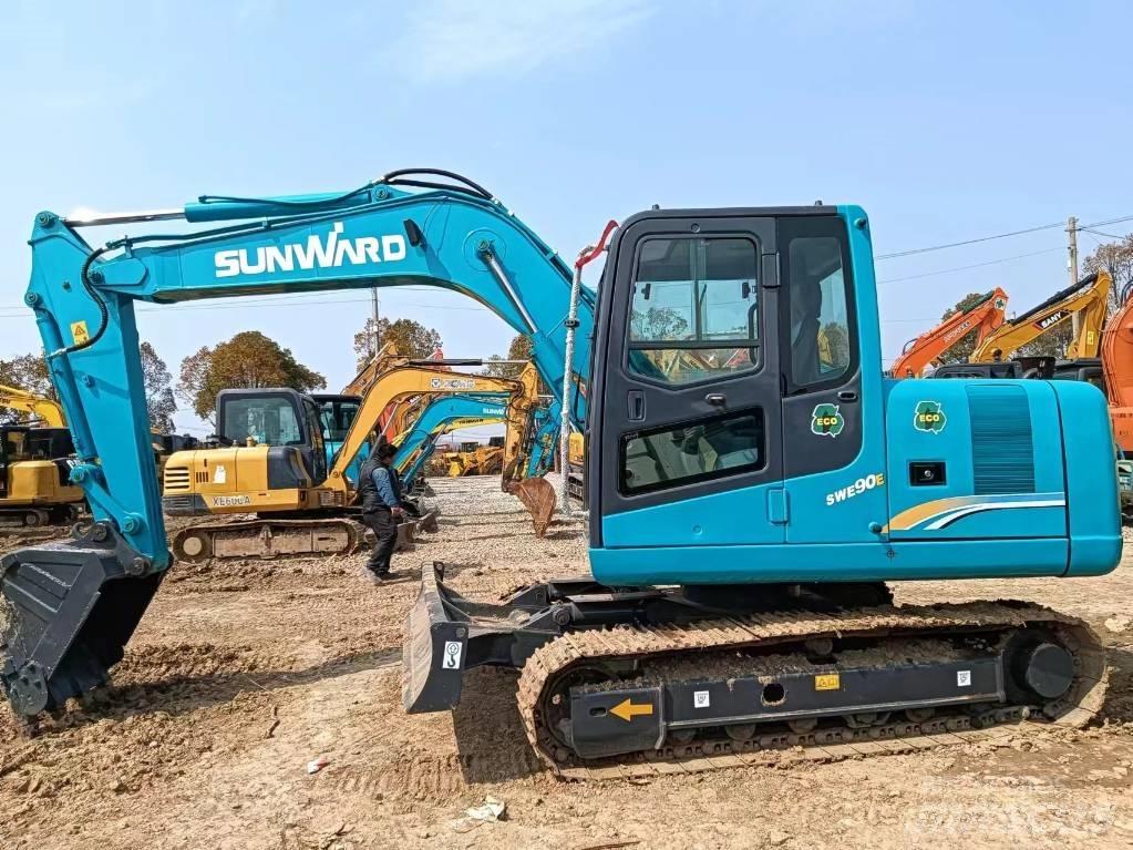Sunward SWE 90 中型油圧ショベル 7ｔ-12ｔ（ユンボ・パワーショベル・バックホー）