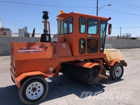 Broce RCT 350 路面清掃機