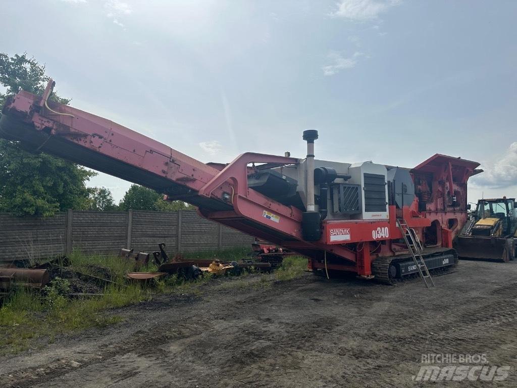 Sandvik QJ 340 自走式クラッシャー