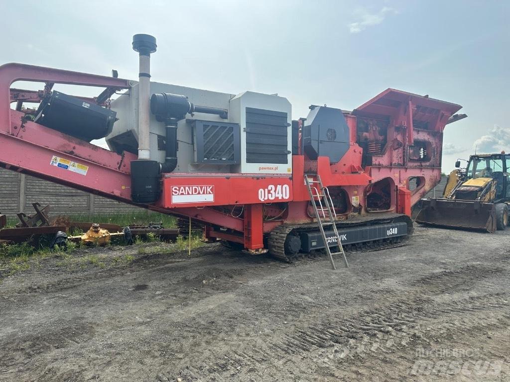 Sandvik QJ 340 自走式クラッシャー