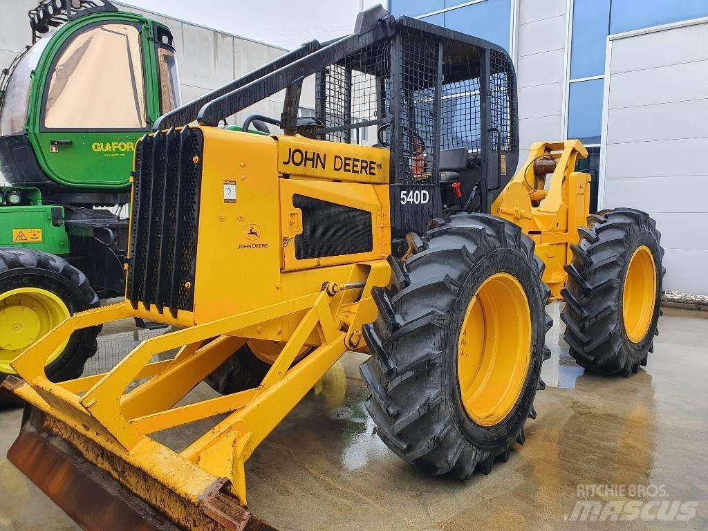John Deere 540 D スキッダー