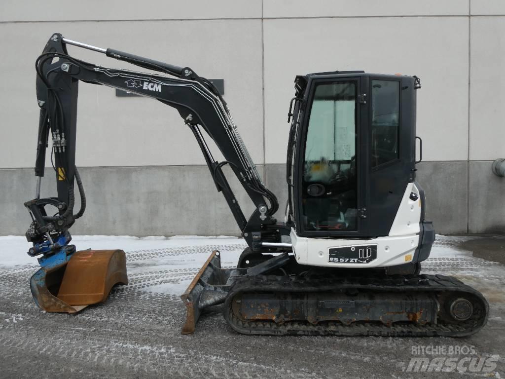 ECM ES 57 ZT ミニ油圧ショベル 7t以下（ミニユンボ・ミニディガー）