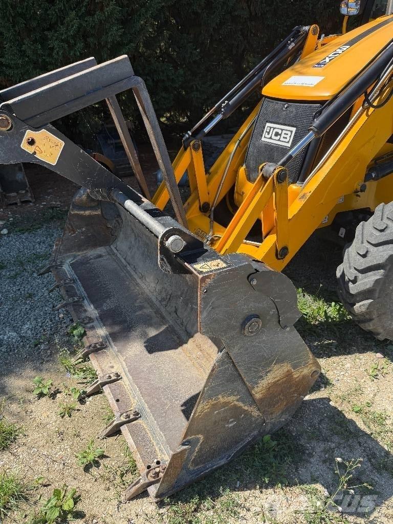JCB 3 CX バックホーローダー