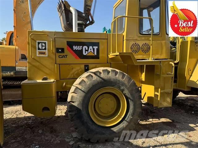 CAT 966 F ホイールローダー・タイヤショベル