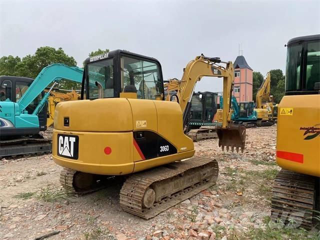 CAT 306D 大型油圧ショベル12t以上（パワーショベル・ユンボ）