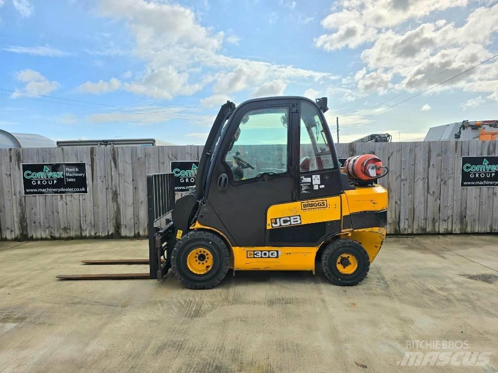 JCB TLT 30 G LPGフォークリフト