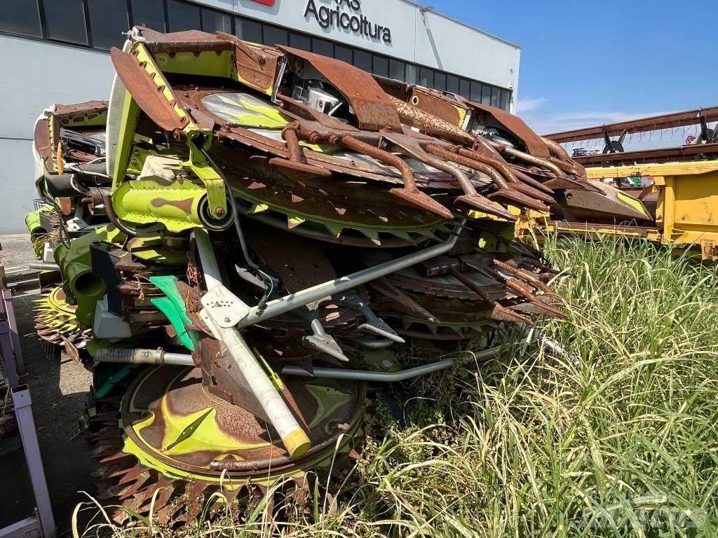 CLAAS Orbis 750 牧草機械用アクセサリー
