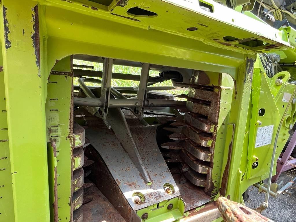 CLAAS Orbis 750 牧草機械用アクセサリー
