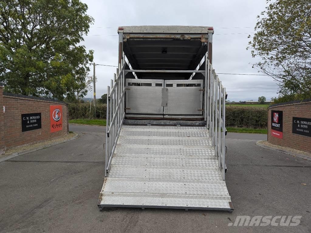 Mercedes-Benz 816 ボックスボディー、ウイング、箱車