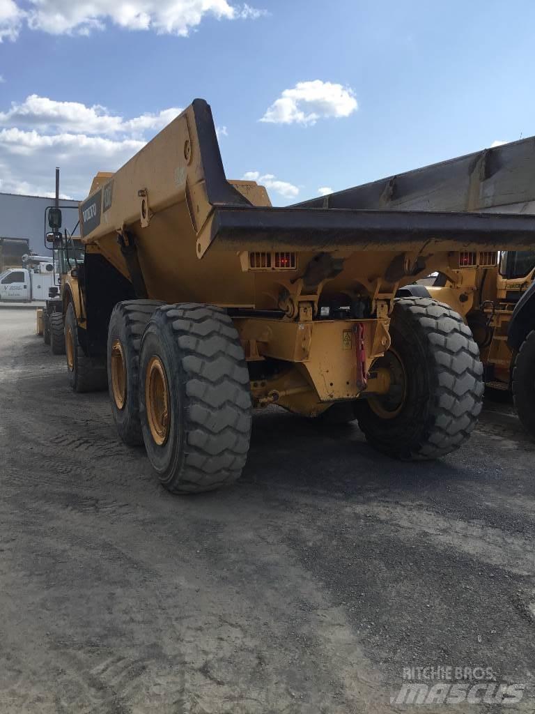 Volvo A 30 F アーティキュレート式ダンプトラック