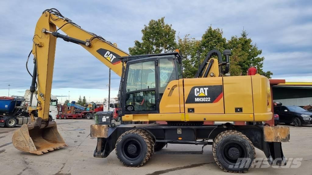 CAT MH 3022 廃棄物／工業産廃処理機