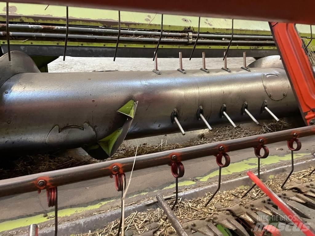 CLAAS LEXION 580 コンバイン