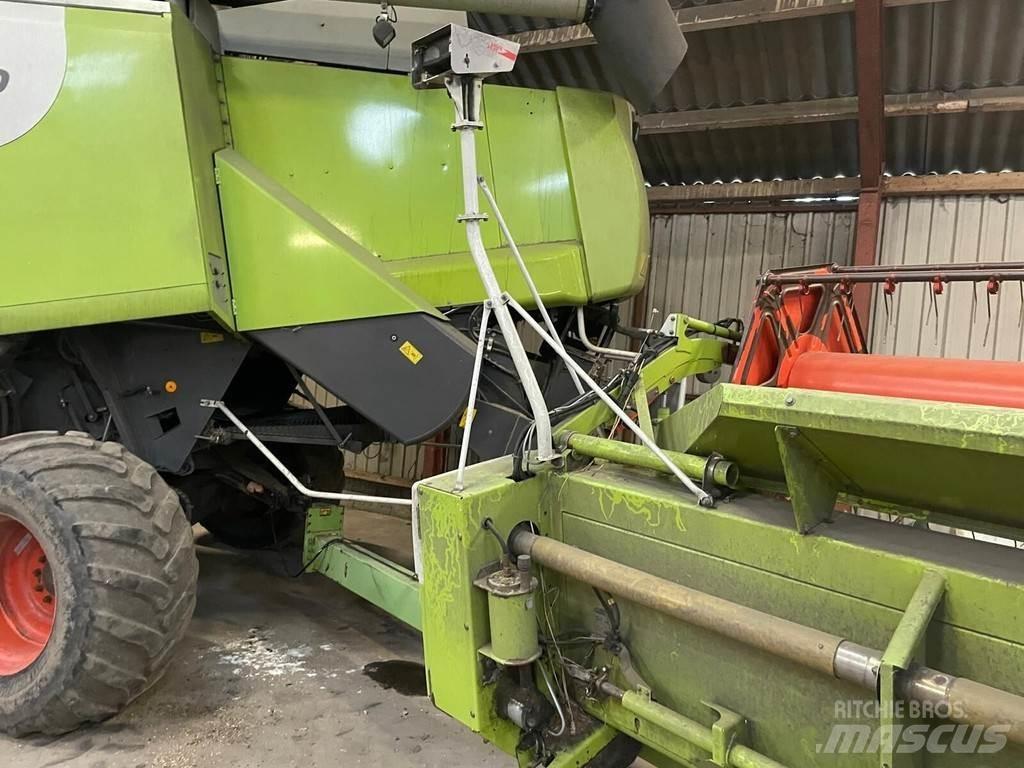 CLAAS LEXION 580 コンバイン