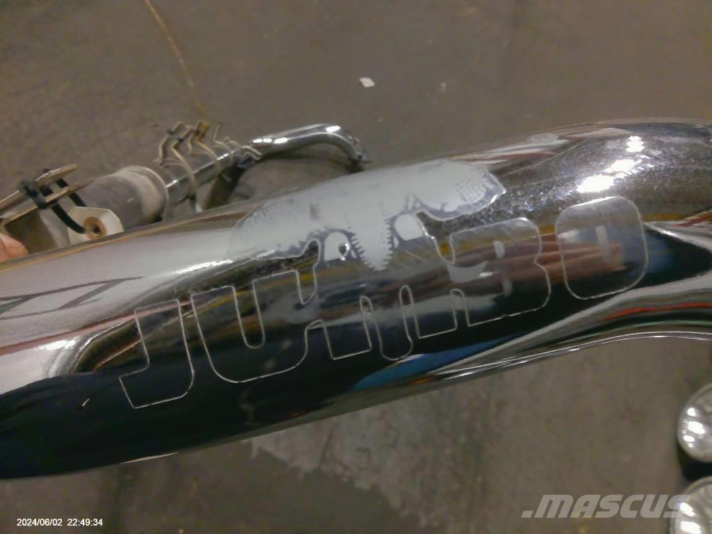 Scania Extraljusbåge キャビン及び内装