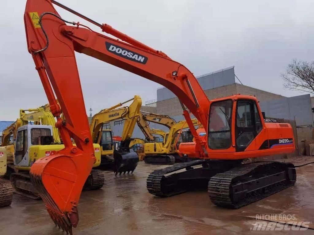Doosan DH 220 LC 大型油圧ショベル12t以上（パワーショベル・ユンボ）