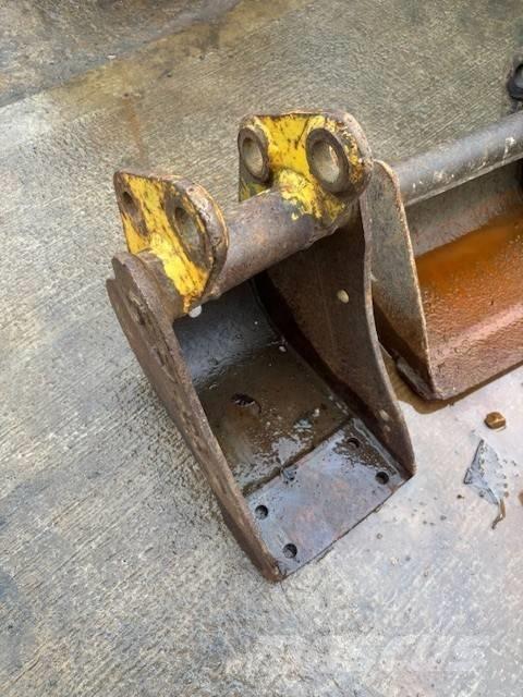 Bobcat E 10z ミニ油圧ショベル 7t以下（ミニユンボ・ミニディガー）