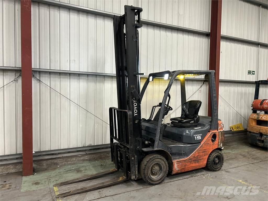 Toyota 02-8FDF15 ディーゼル・軽油