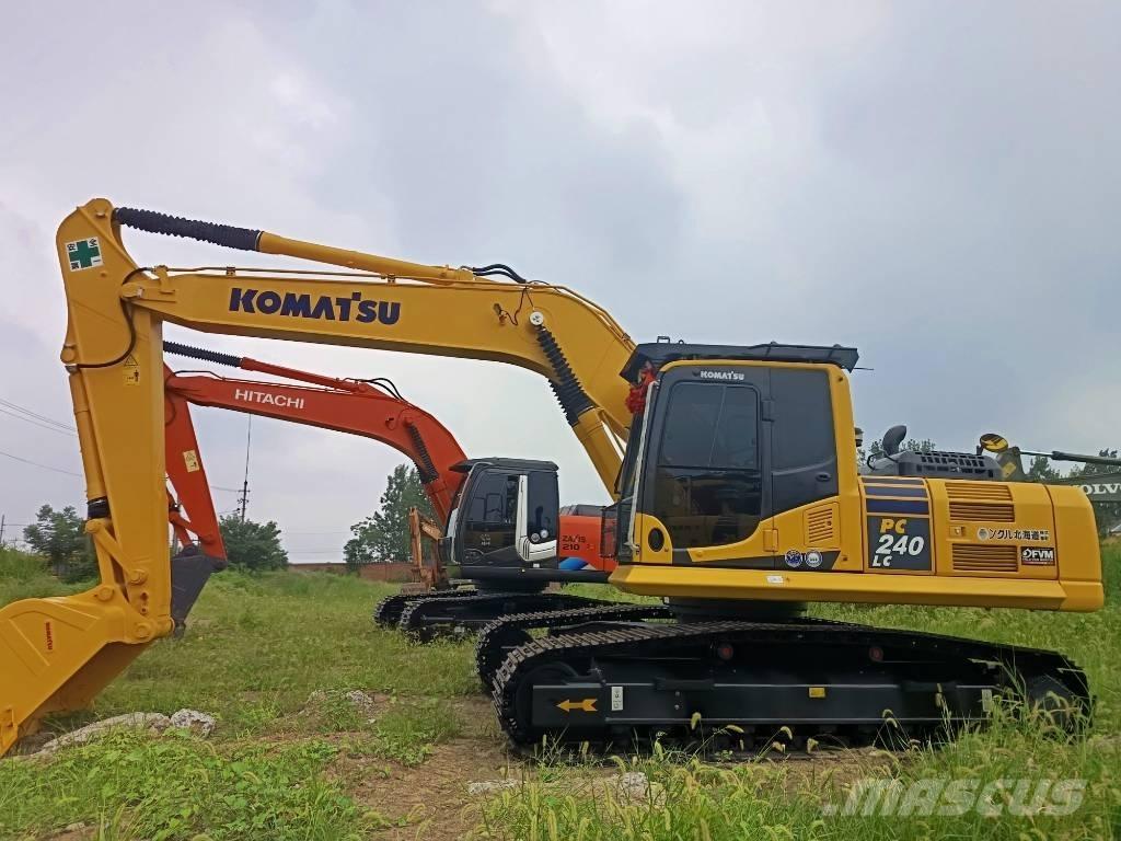 Komatsu PC 240 大型油圧ショベル12t以上（パワーショベル・ユンボ）