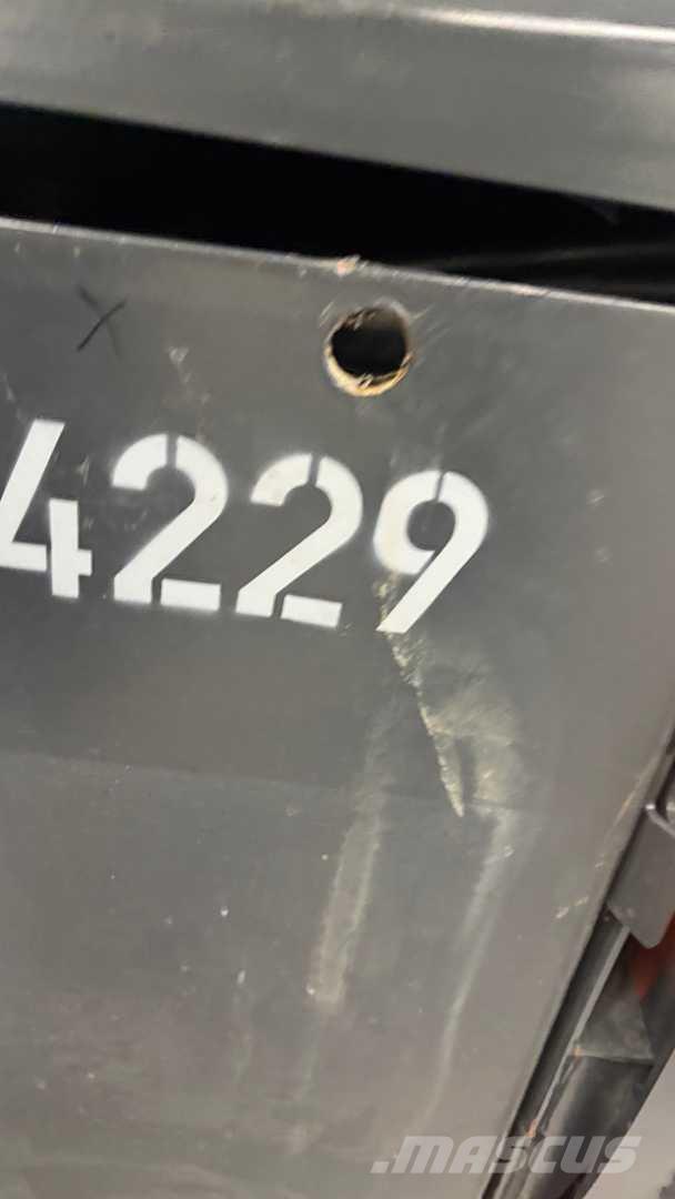 Linde E35HL バッテリーフォークリフト