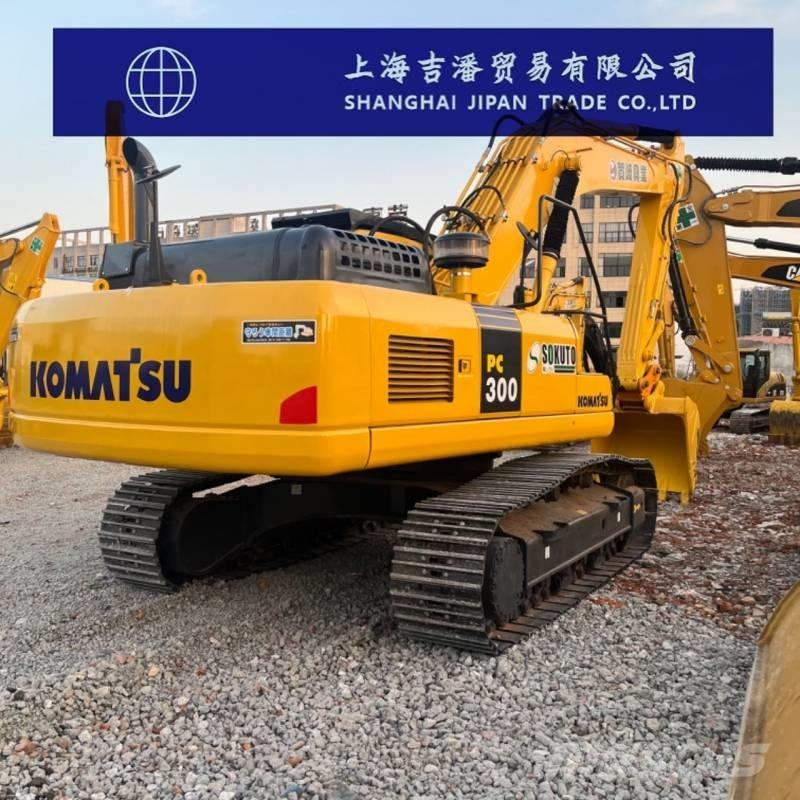Komatsu PC 300 大型油圧ショベル12t以上（パワーショベル・ユンボ）