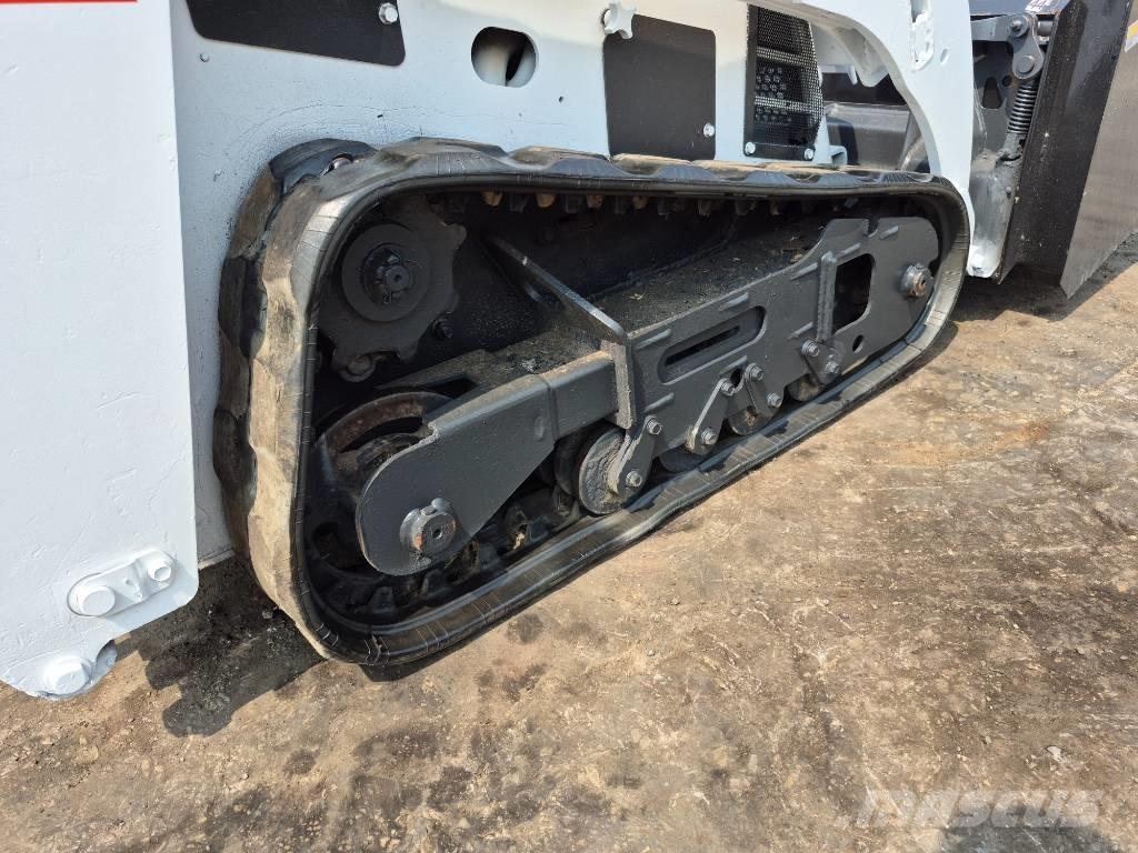 Bobcat MT 52 スキッドステアローダー