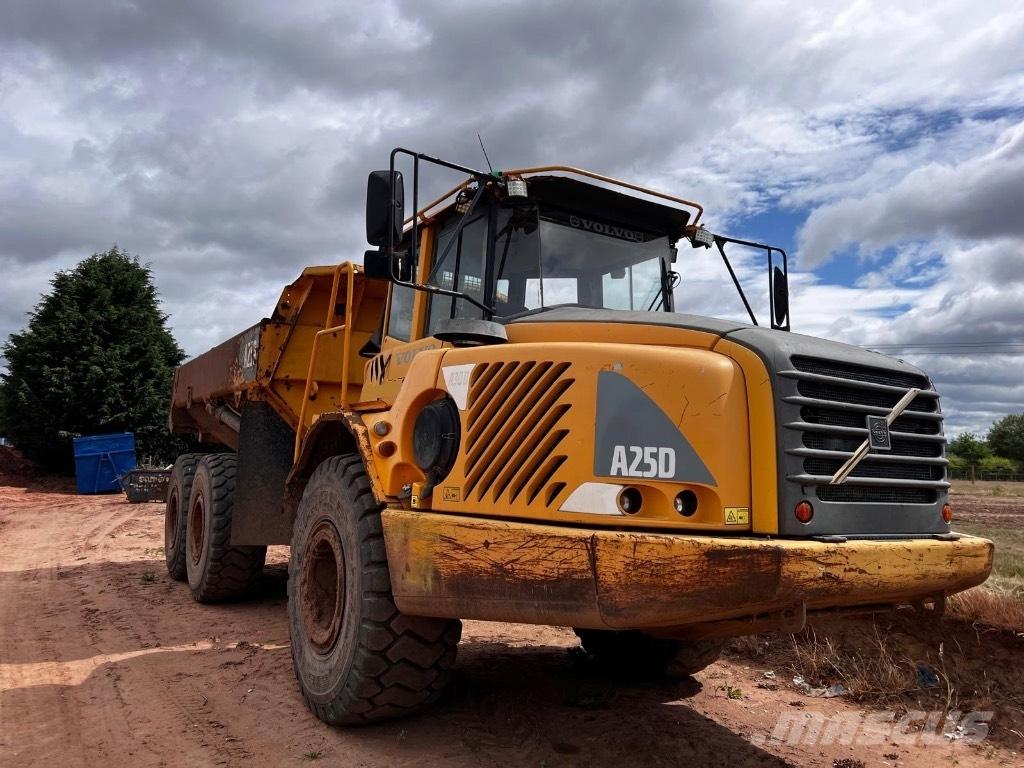 Volvo A 25 D アーティキュレート式ダンプトラック