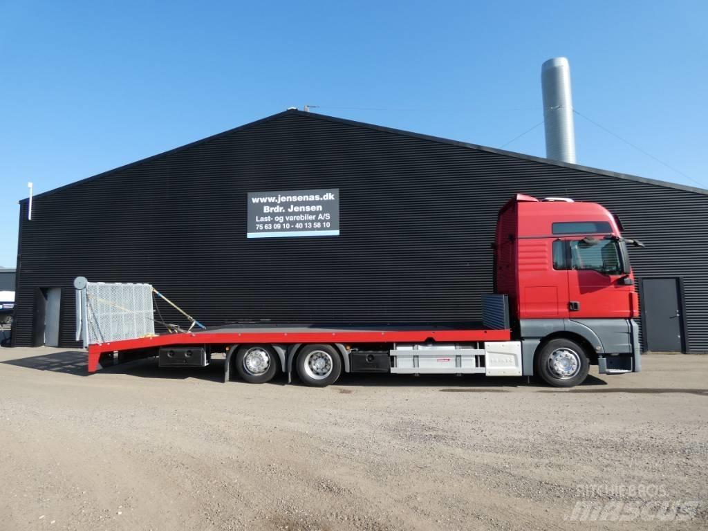 MAN TGX 26.470 車両運搬車、キャリアカー