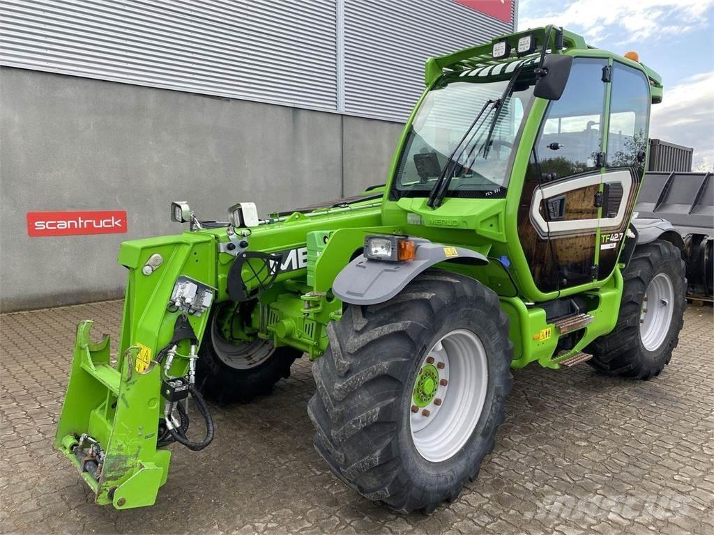 Merlo TF42.7 農業用テレハンドラー