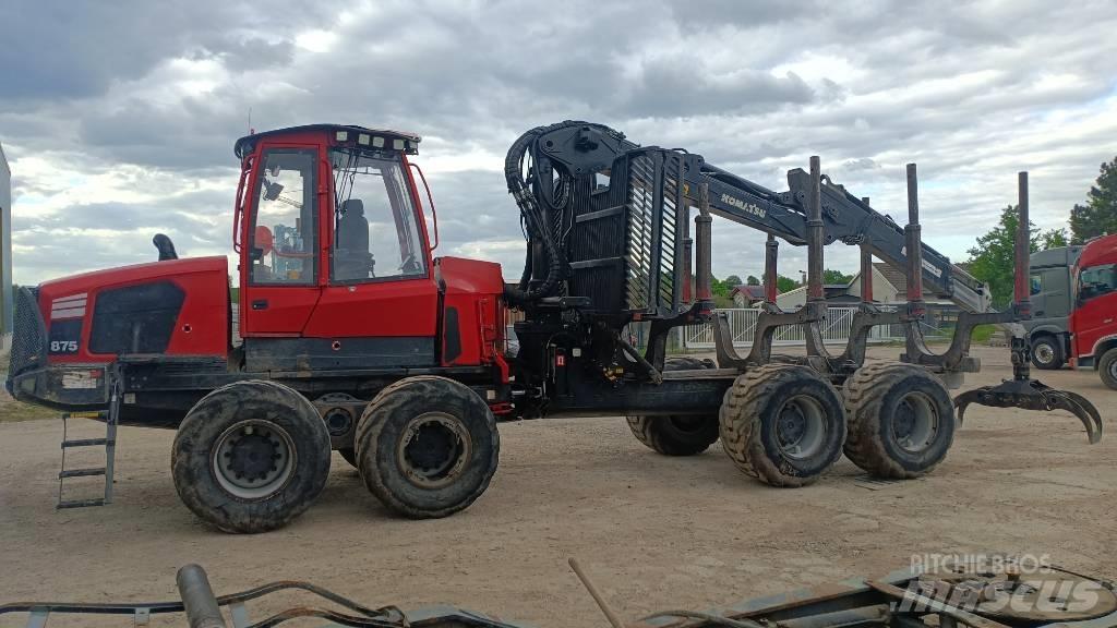 Komatsu 875 フォワーダー