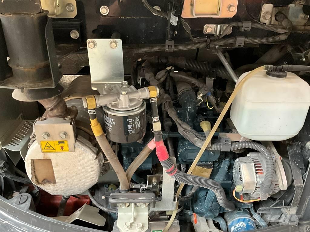 Kubota U 50-5 ミニ油圧ショベル 7t以下（ミニユンボ・ミニディガー）