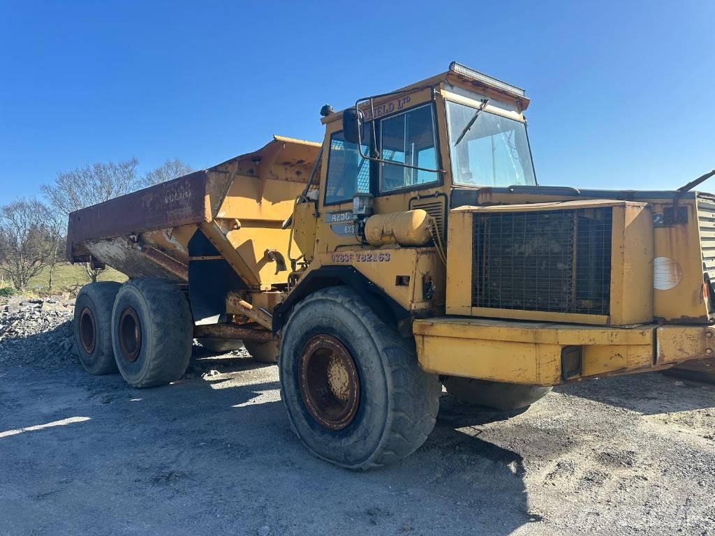 Volvo A 25 C アーティキュレート式ダンプトラック