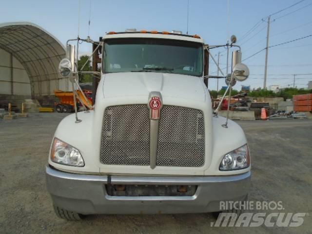 Kenworth T 370 レッカー車