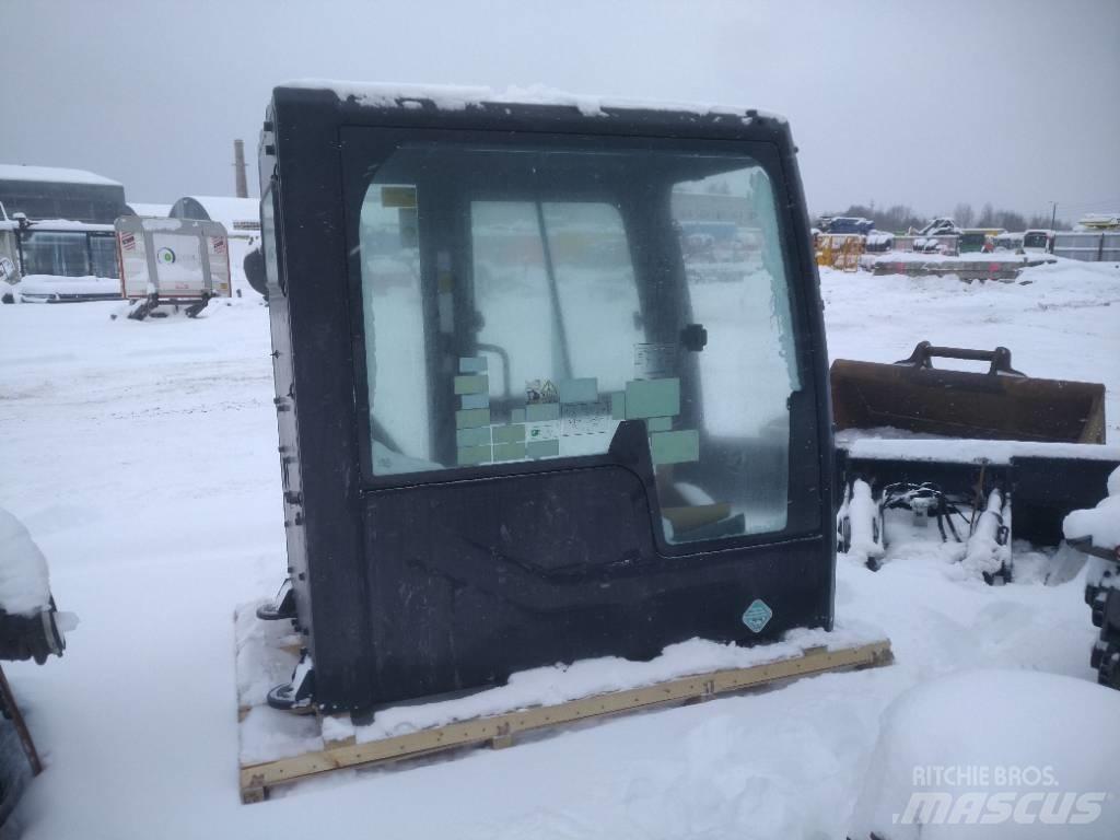 Volvo BM 325FL Cabin キャビン及び内装