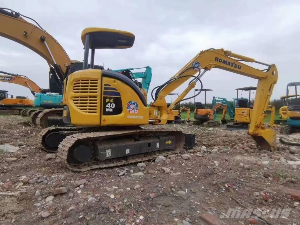 Komatsu PC40 ミニ油圧ショベル 7t以下（ミニユンボ・ミニディガー）