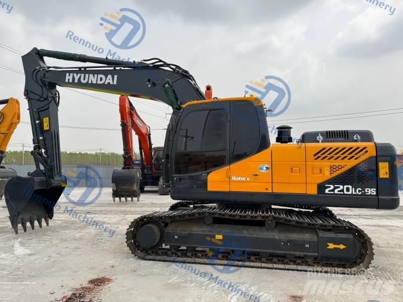 Hyundai R220LC-9S 大型油圧ショベル12t以上（パワーショベル・ユンボ）