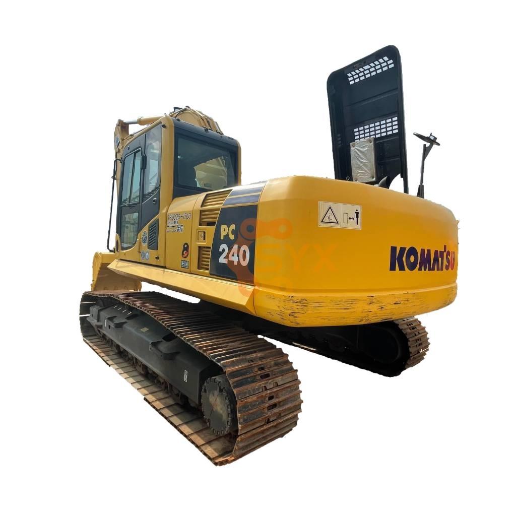 Komatsu PC 240-8 大型油圧ショベル12t以上（パワーショベル・ユンボ）