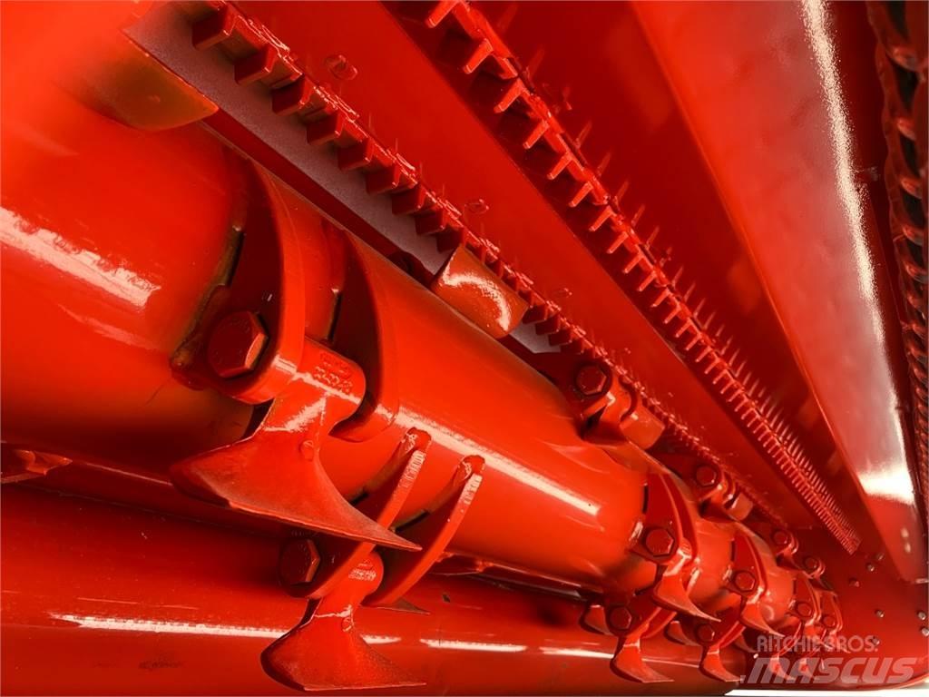 Maschio Delta 830 その他飼料収穫設備