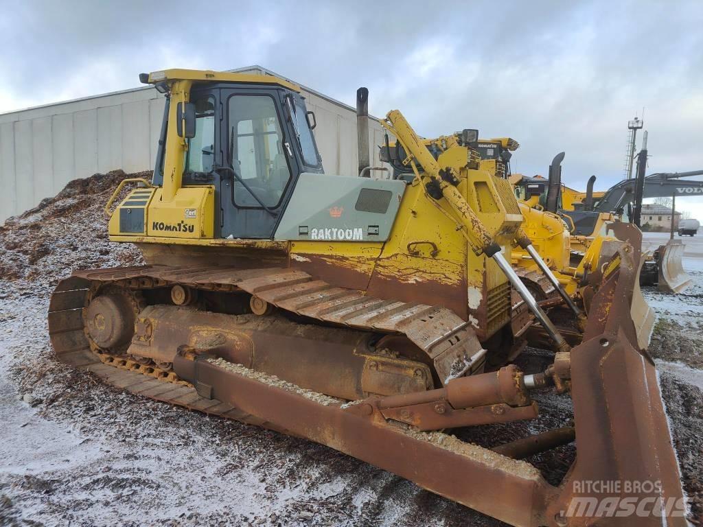 Komatsu D 65 PX-12 ブルドーザー