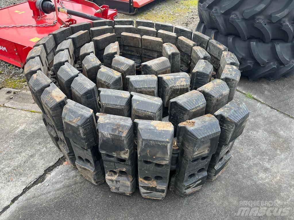 Doosan DX 235 無限軌道、クローラ、履帯
