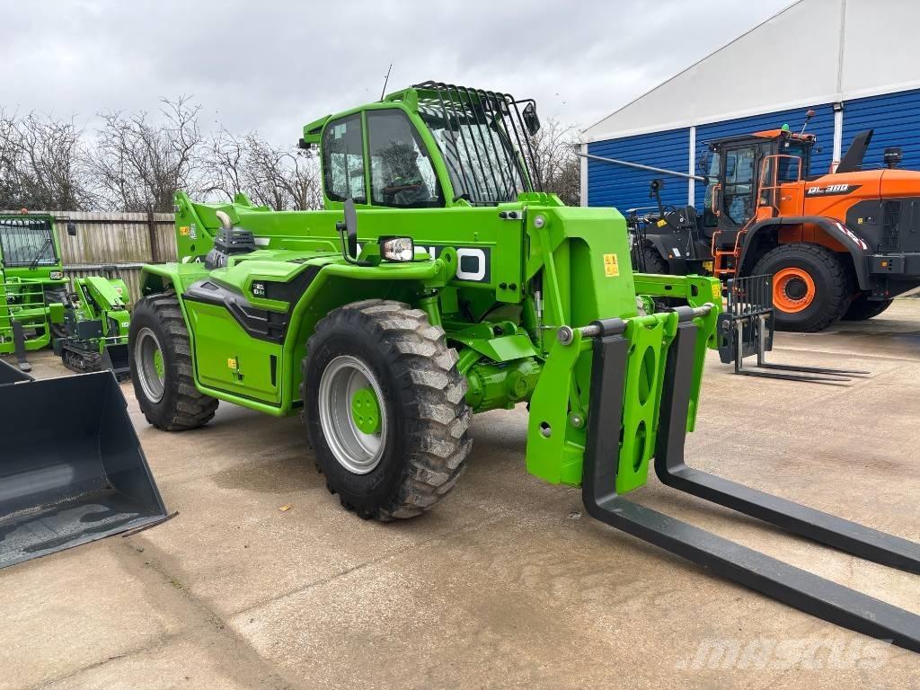 Merlo P 120.10 HM テレスコーピックハンドラー