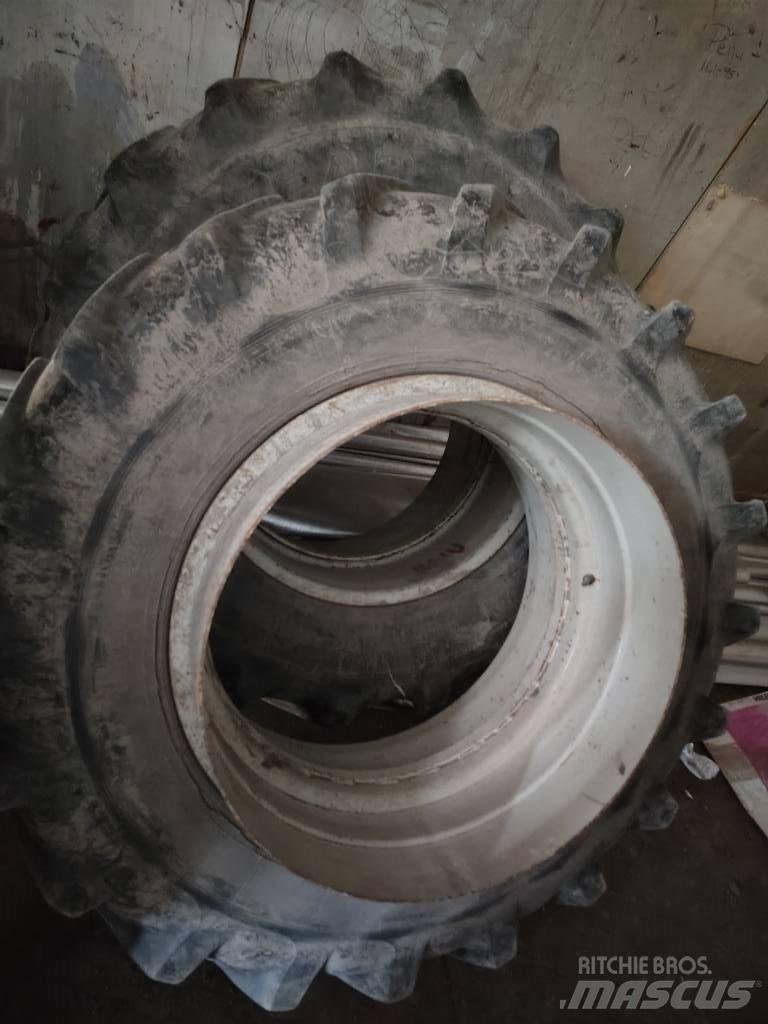 Raju 18.4R38 タイヤ、ホイル、リム