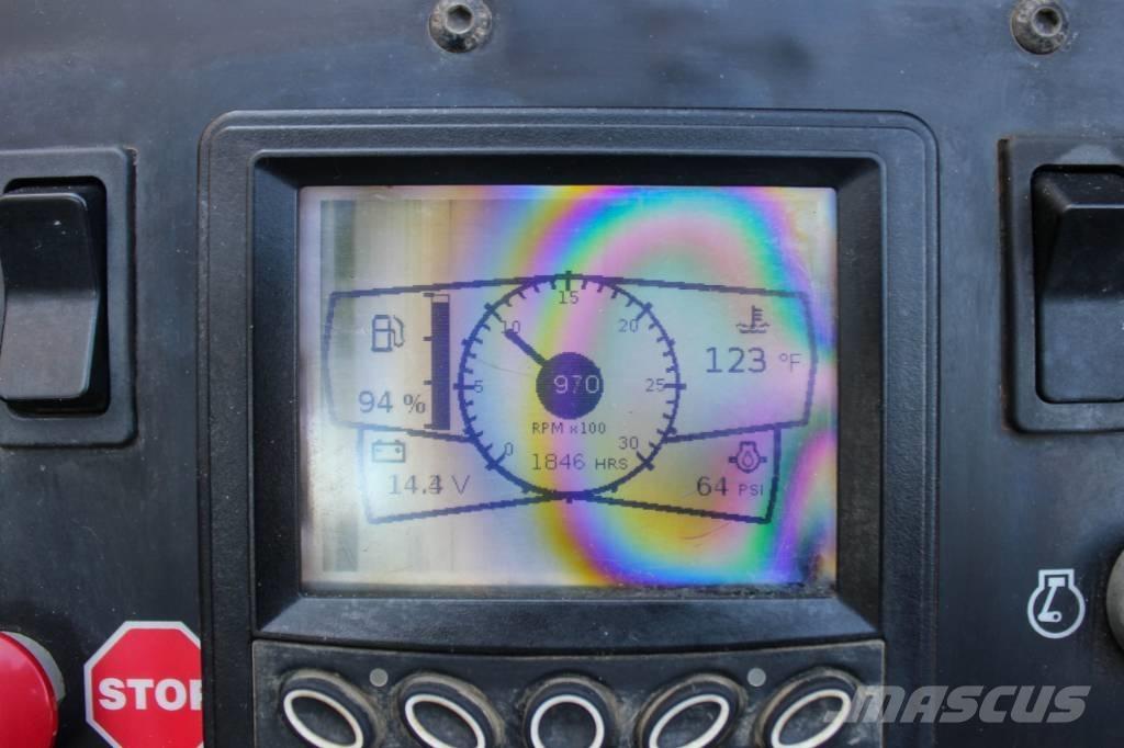 Ditch Witch JT10 水平掘削リグ