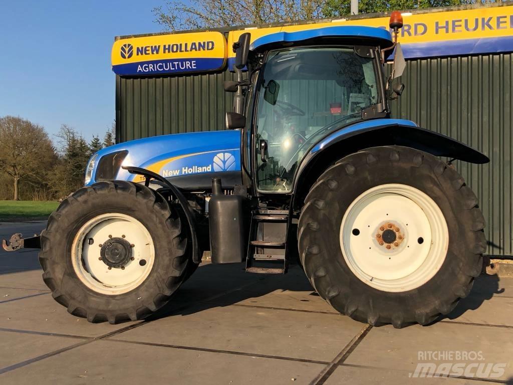 New Holland TS 125 A トラクター