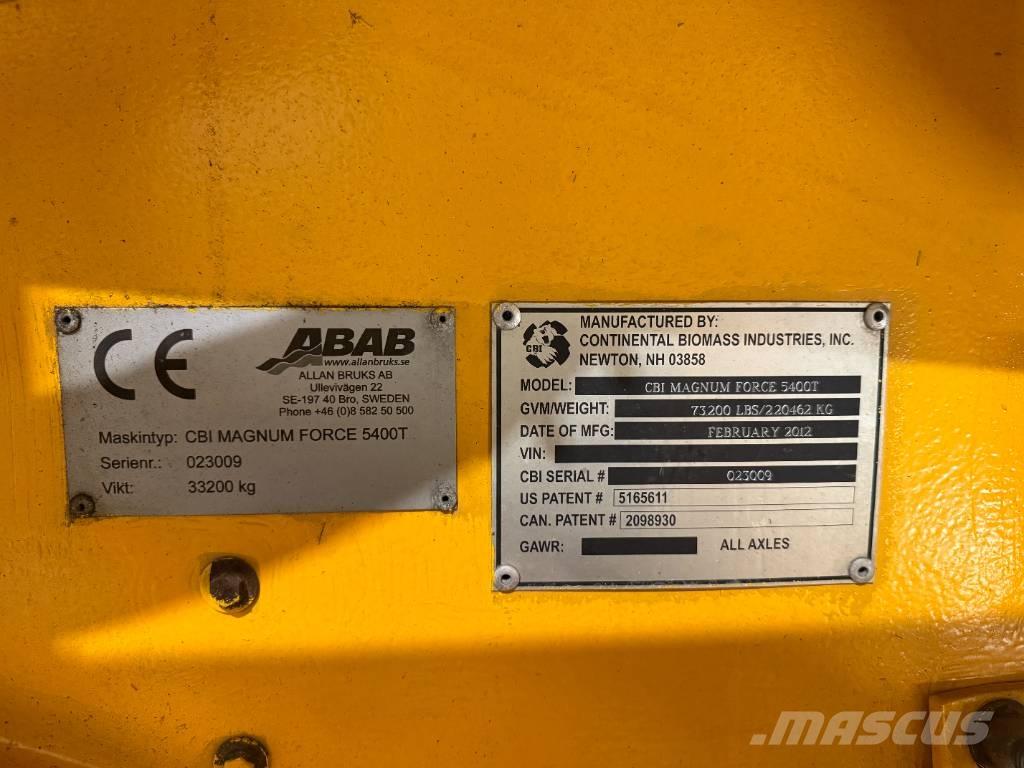 CBI 5400T 枝払い機