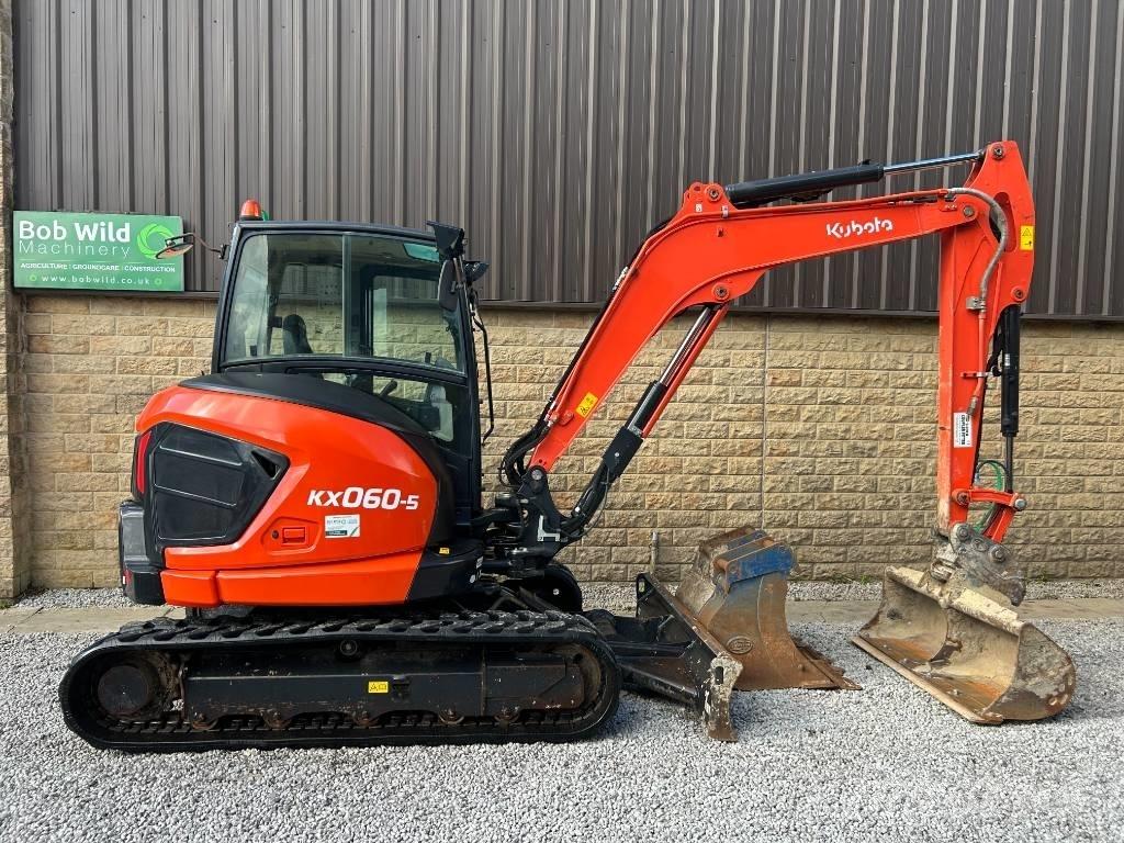 Kubota KX060-4 ミニ油圧ショベル 7t以下（ミニユンボ・ミニディガー）